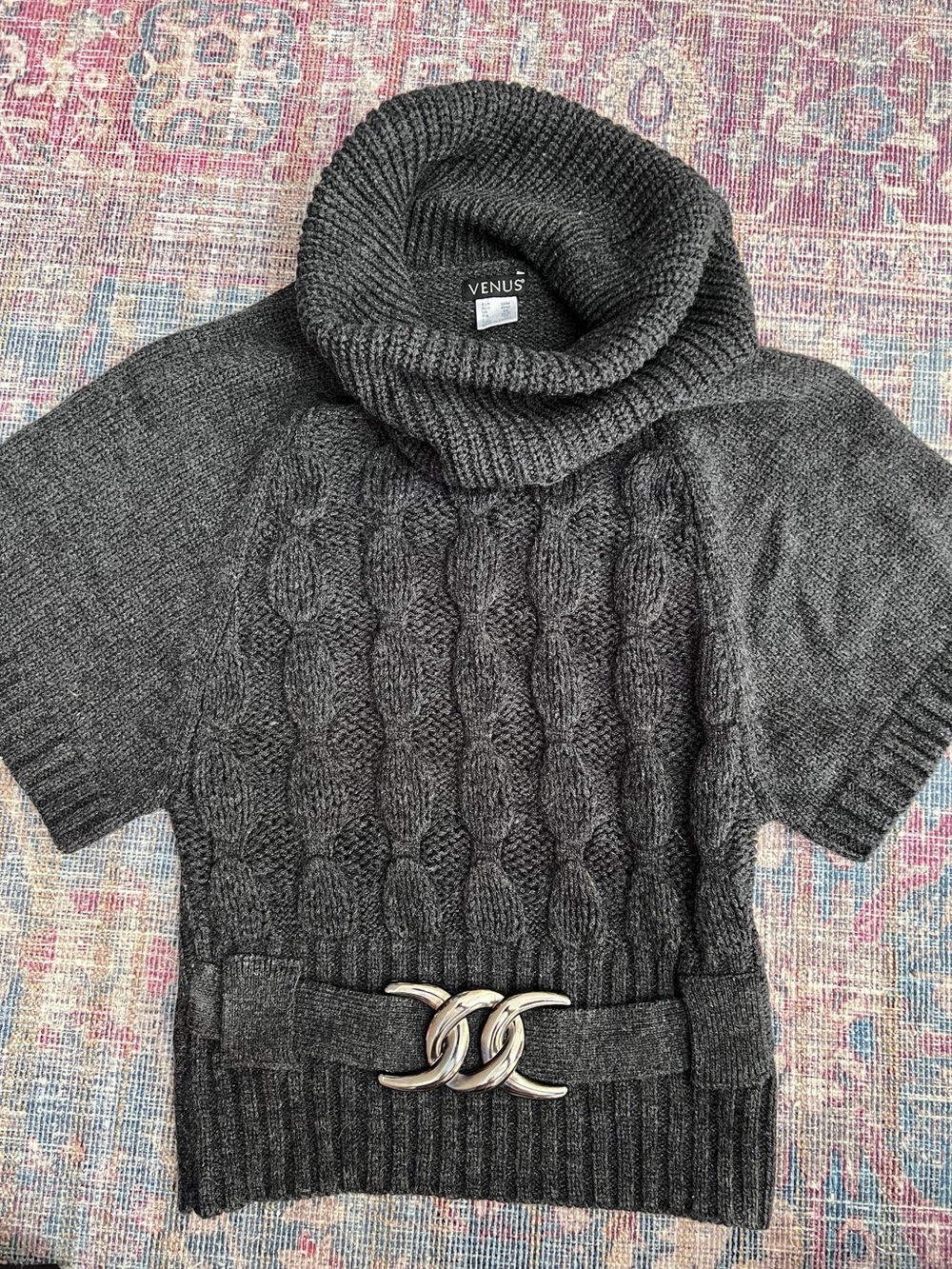 VENUS Charcoal Cable-Knit Short-Sleeve Turtleneck Sweater